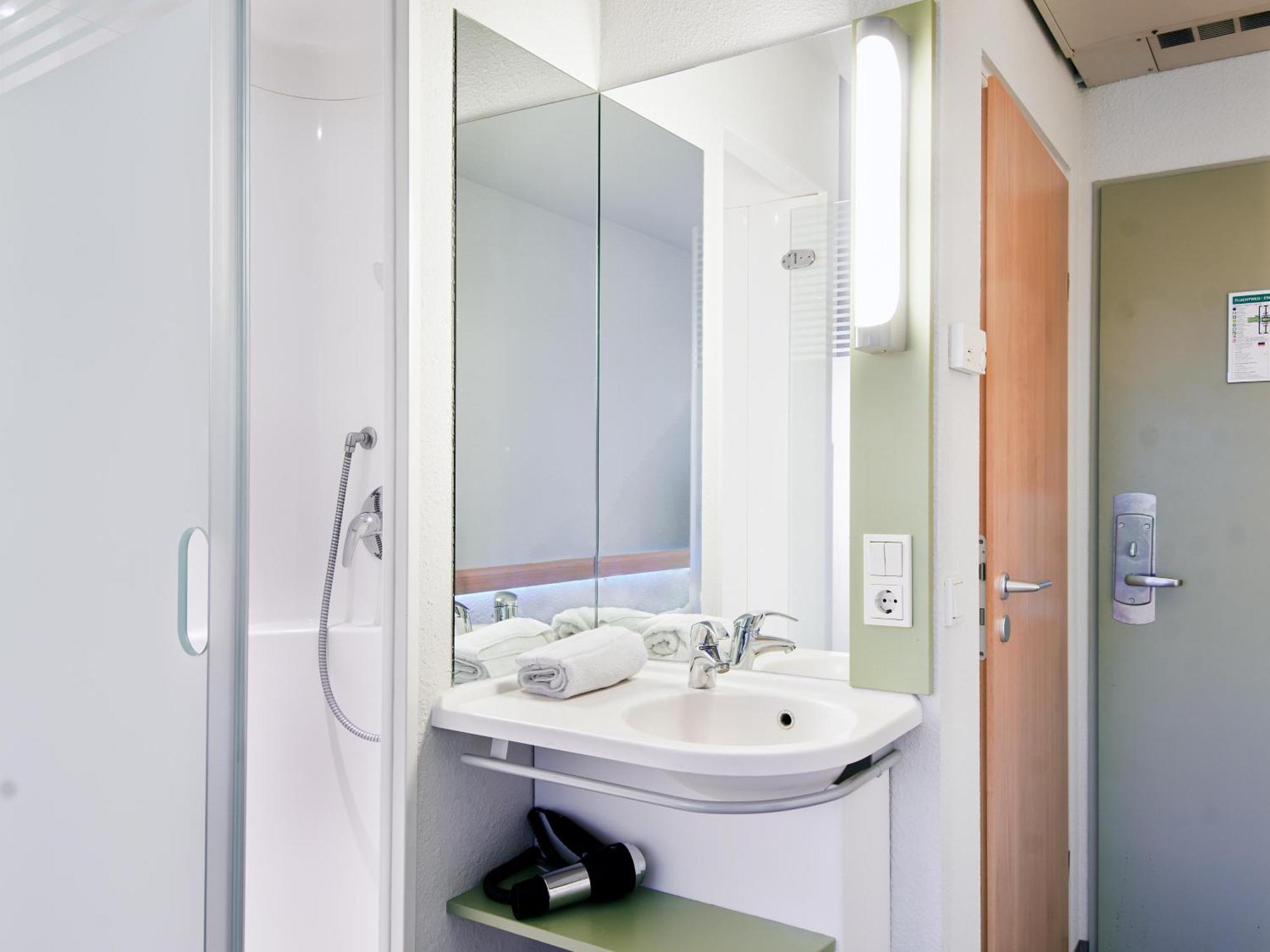 B&B Hotel Hannover-Laatzen Exteriér fotografie